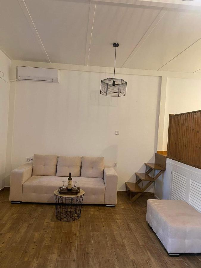 Fotis House Holiday home